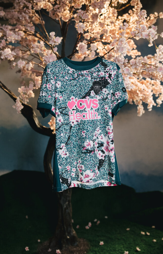 The cherry blossom branches across the front of the kit are emblematic of the Potomac and Anacostia rivers that help give D.C. “its noteworthy shape.”