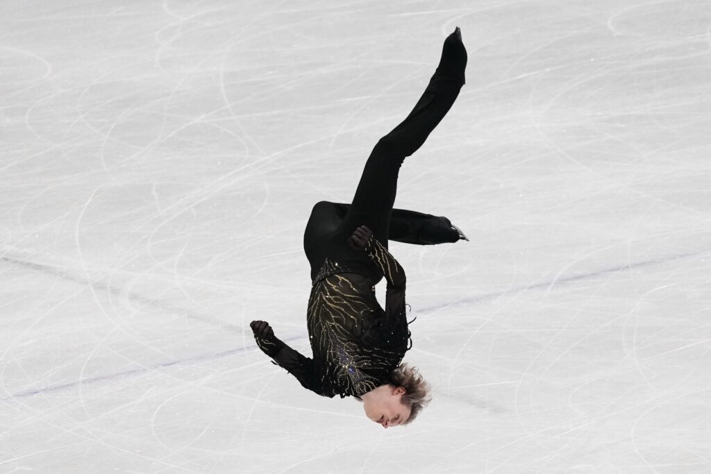 APTOPIX Milan Cortina Olympics Figure Skating