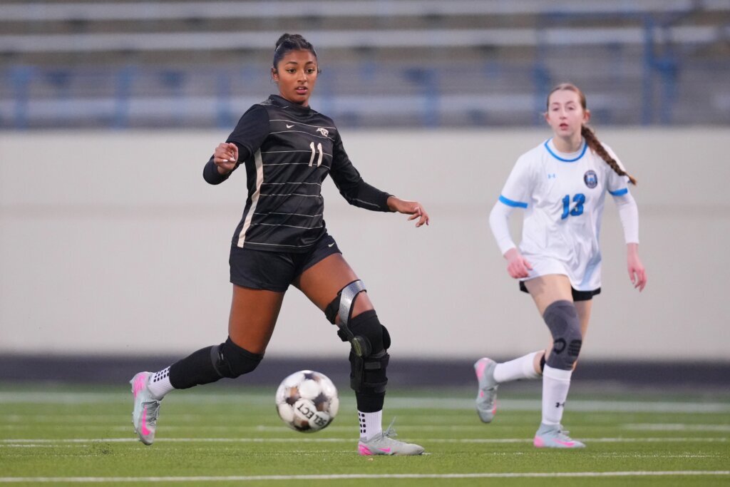 Girls' Sports ACL Injuries