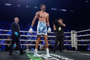 Fundora Thurman Boxing