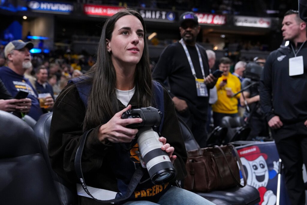 Lakers Pacers Basketball