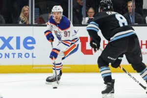 Oilers Mammoth Hockey