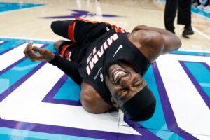APTOPIX Heat Hornets Basketball