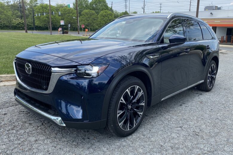 Exterior of the 2026 Mazda CX 90 PHEV