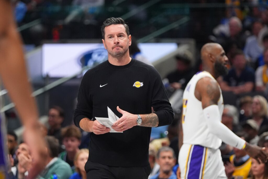 Lakers Mavericks Basketball
