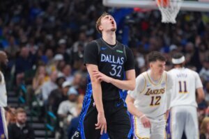 Lakers Mavericks Basketball