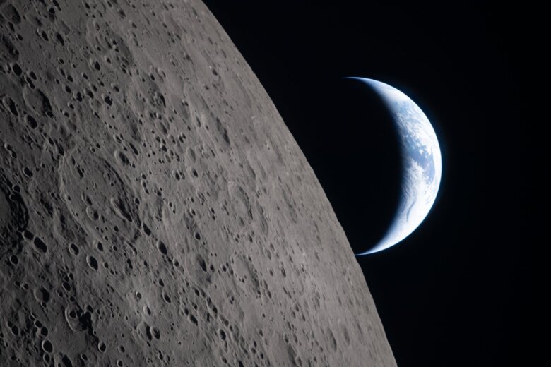 NASA Artemis Moonshot