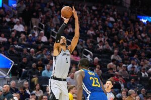 Spurs Warriors Basketball