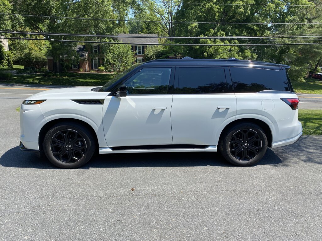 Even though it’s in line dimensionally with other full-size SUVs, like <a href="https://wtop.com/gallery/car-reviews/car-review-off-road-focused-ford-expedition-tremor-gets-a-lengthy-on-road-test/" target="_blank" rel="noopener">the Ford Expedition</a> we drove a few weeks back, it still feels especially large. (WTOP/John Aaron)