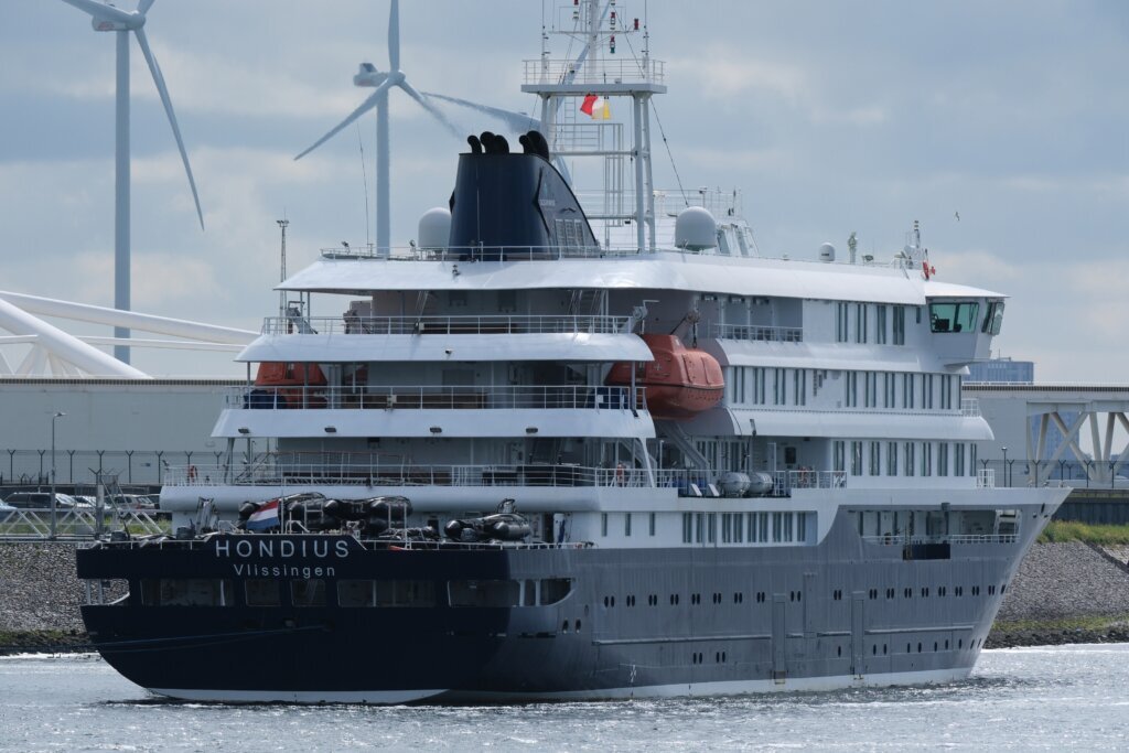 Netherlands Hantavirus Ship
